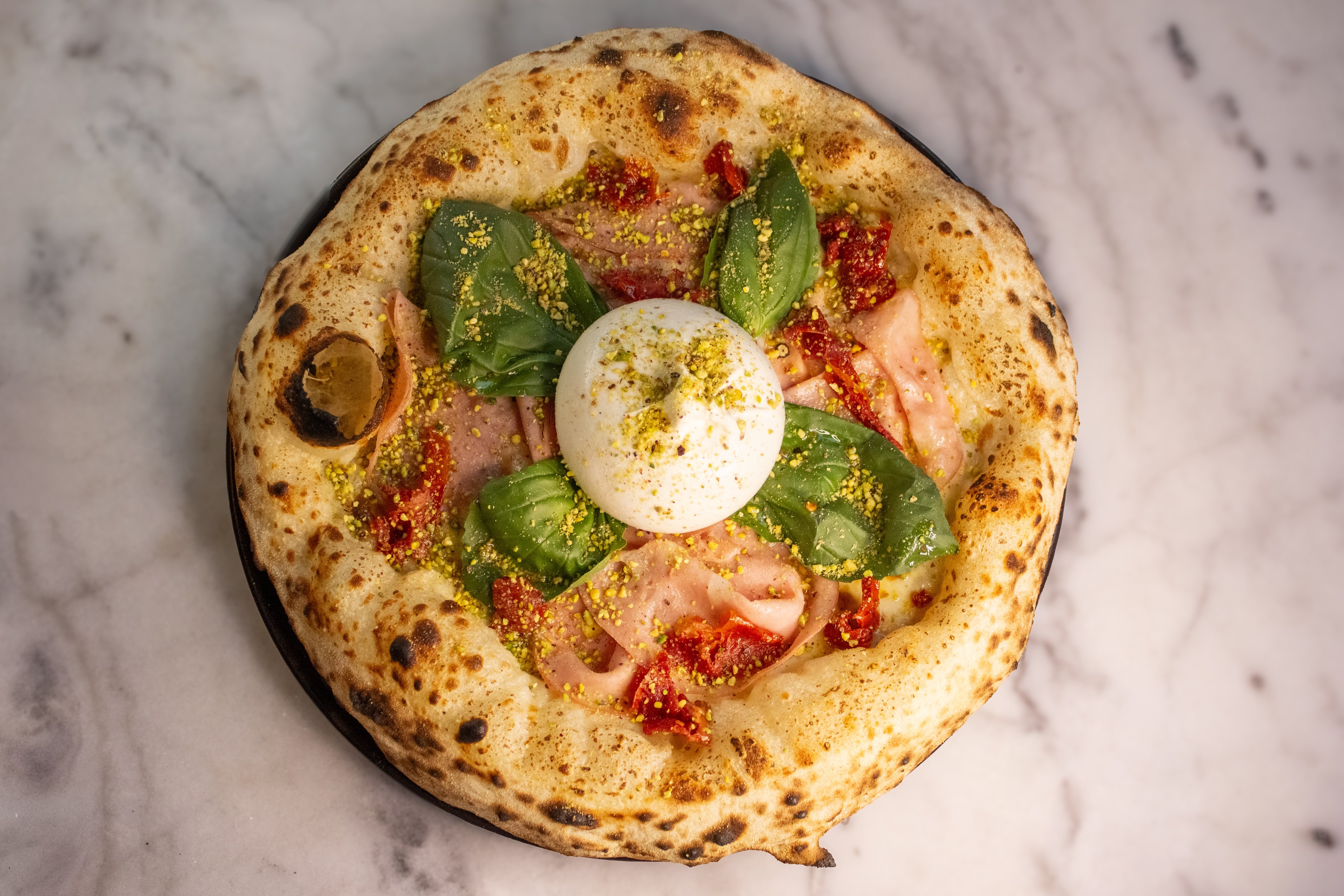 L'Intruso Restaurant